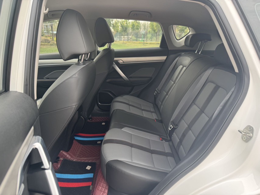 GEELY Coolray 2024 изображение автомобиля #9