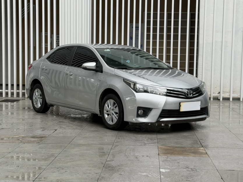 2015 car image #3