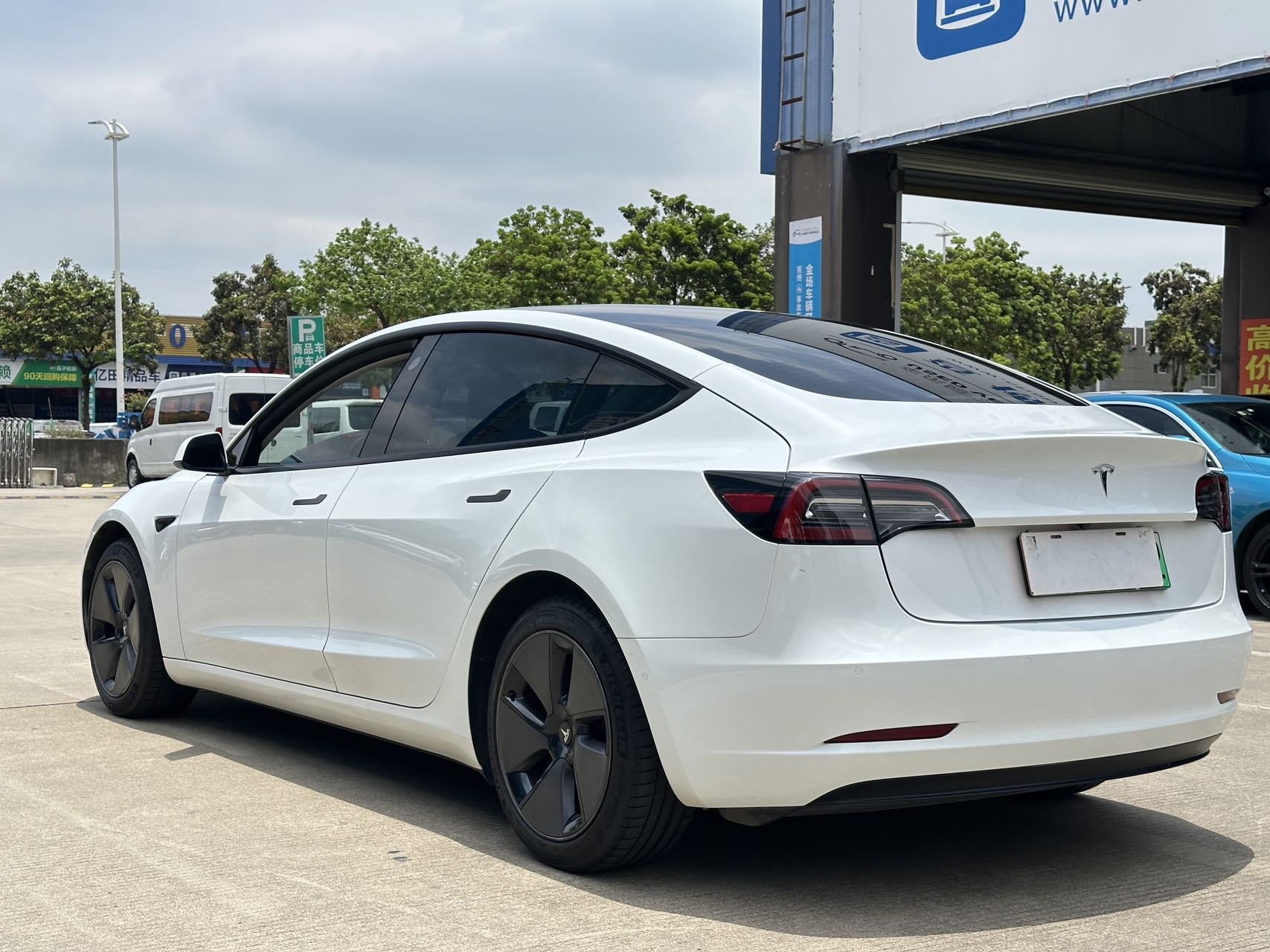 Tesla Model 3 2021 #6 Tesla Model 3 2021 car image #6