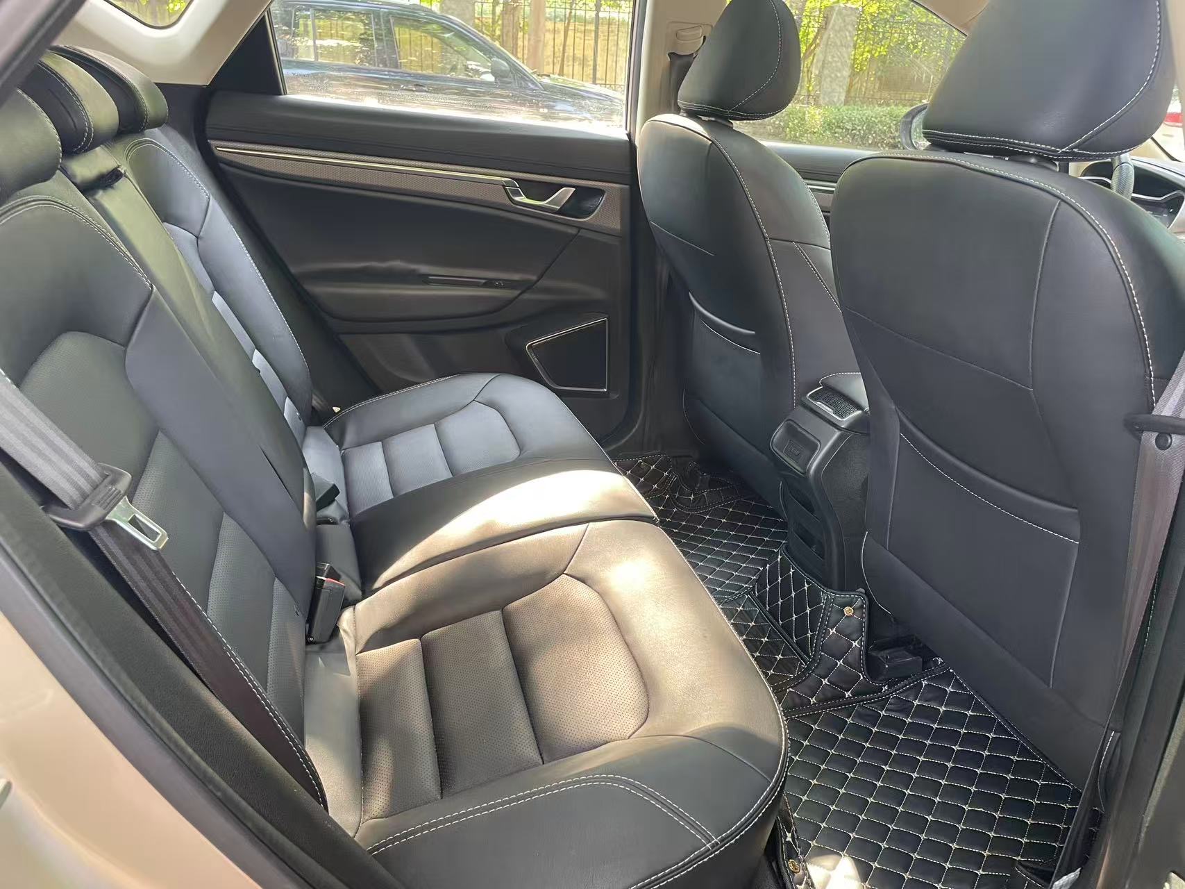 GEELY Emgrand GS 2016 car image #5