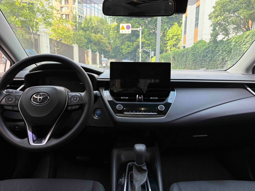 Toyota Corolla 2023 car image #7