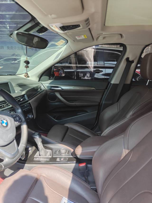 BMW X1 2019 изображение автомобиля #5