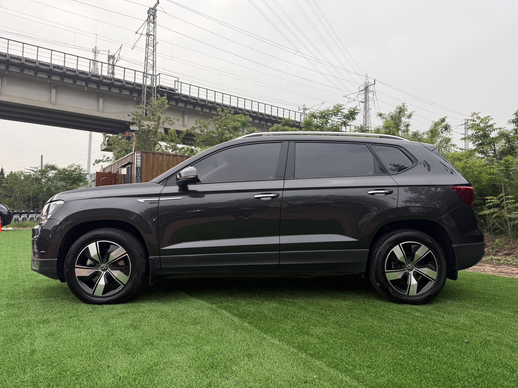 Volkswagen Tharu 2022 car image #7