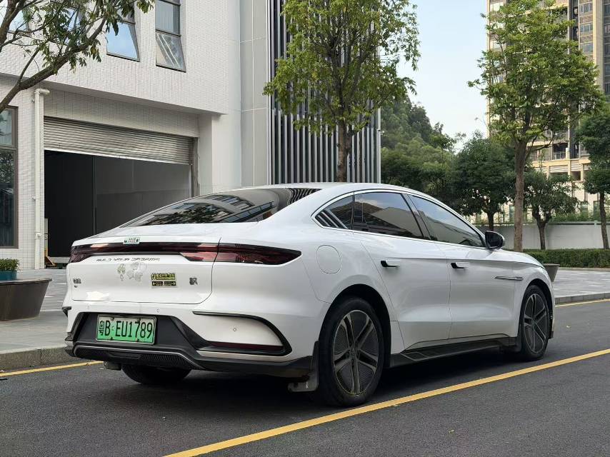 BYD Han 2024 #6 BYD Han 2024 car image #6