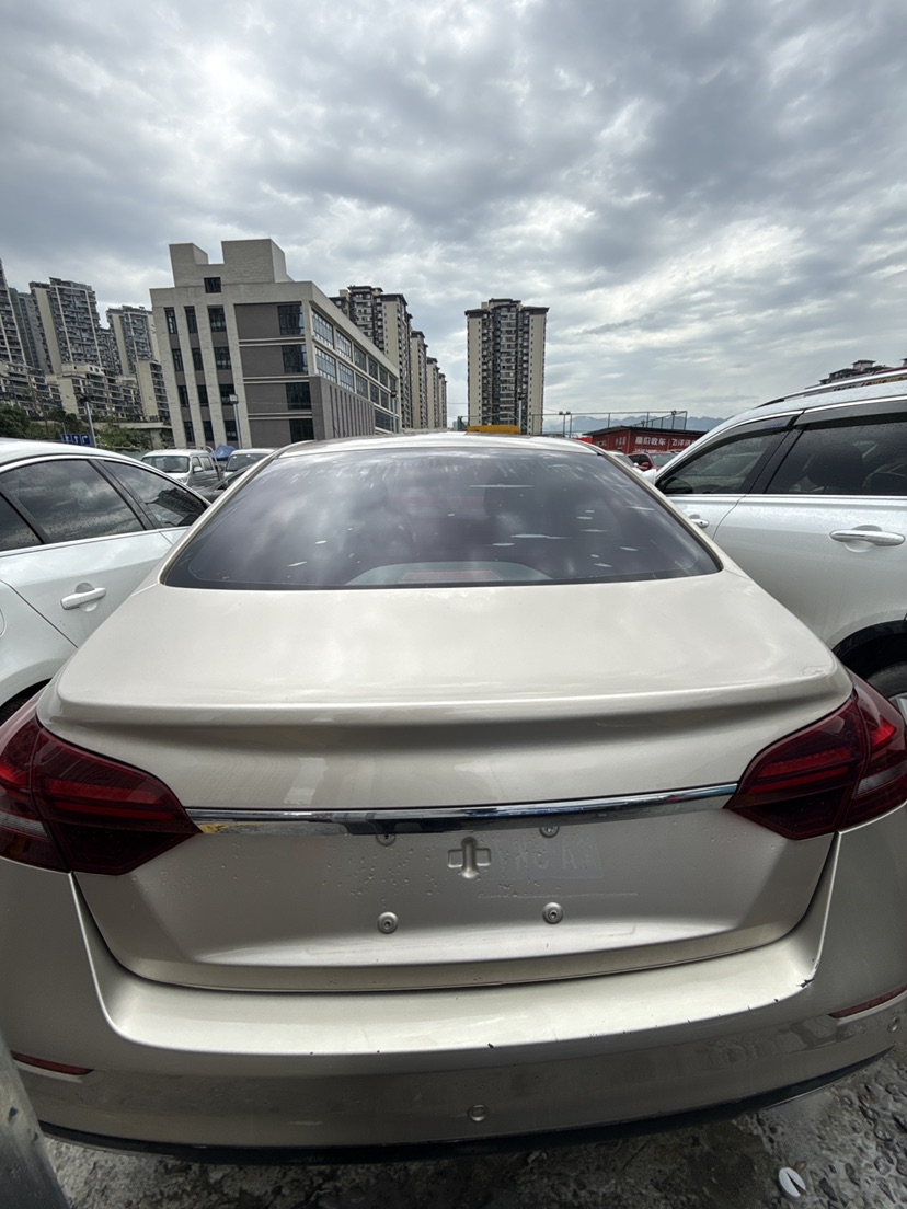 GEELY Emgrand 2021 car image #5