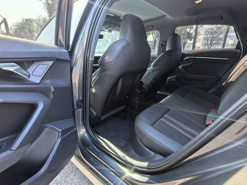 Audi A3 2024 immagine di auto #4