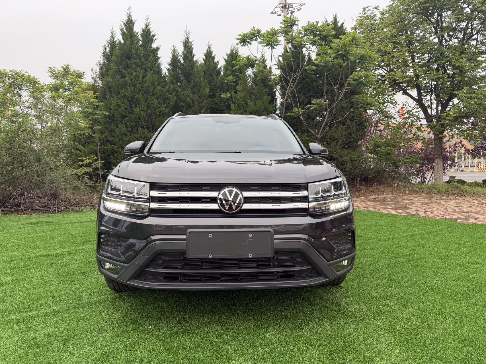 Volkswagen Tharu 2022 car image #2