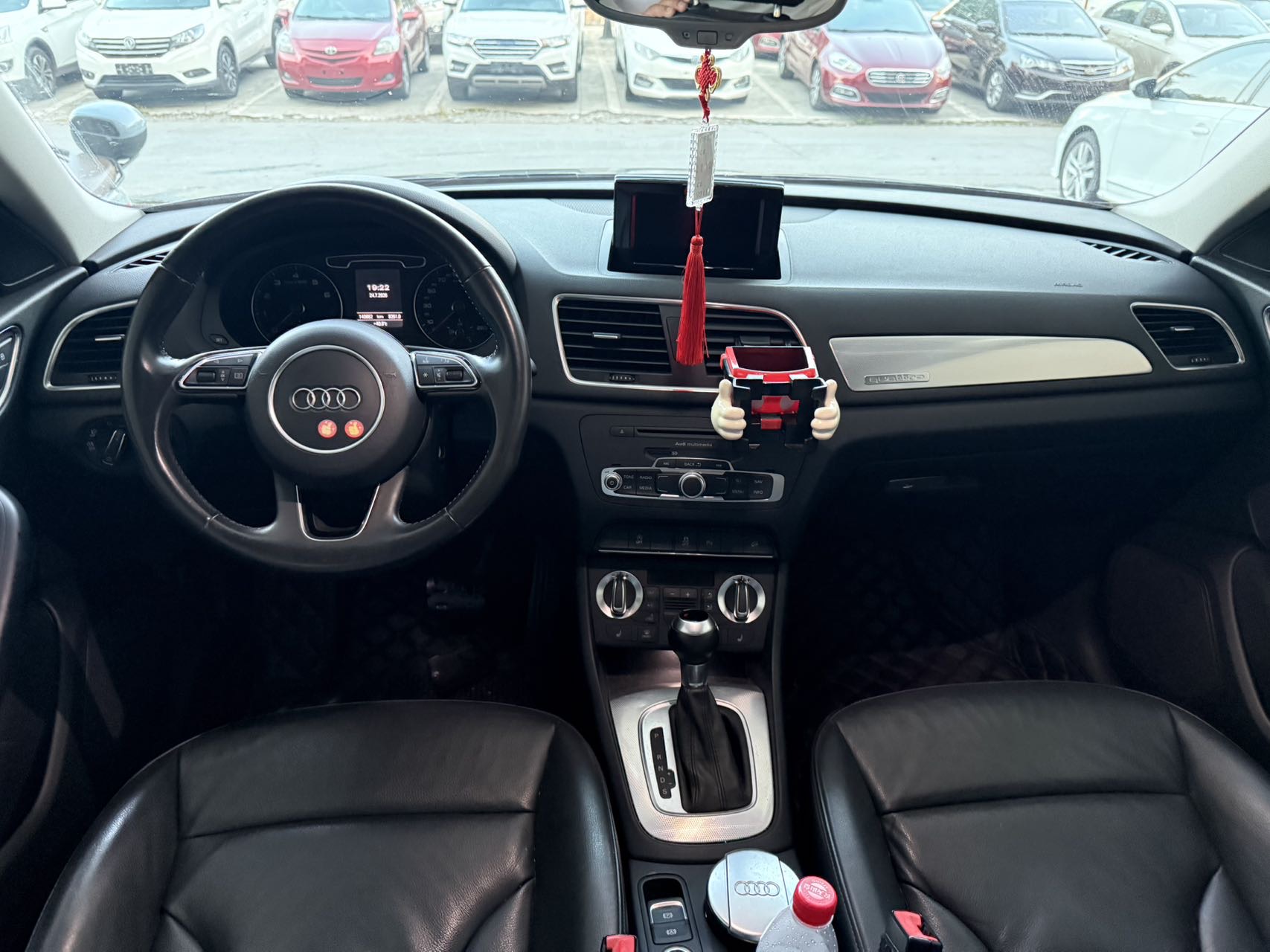 Audi Q3 2015 car image #4