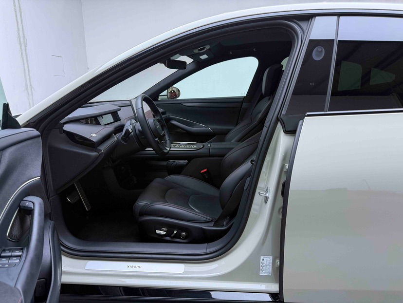 MI SU7 2024 car image #4
