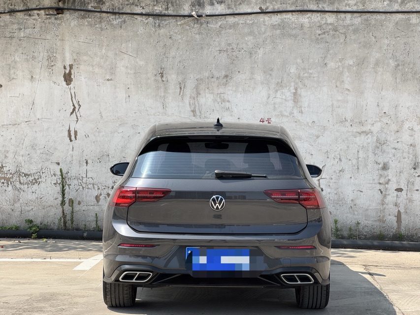 Volkswagen Golf 2022 car image #7