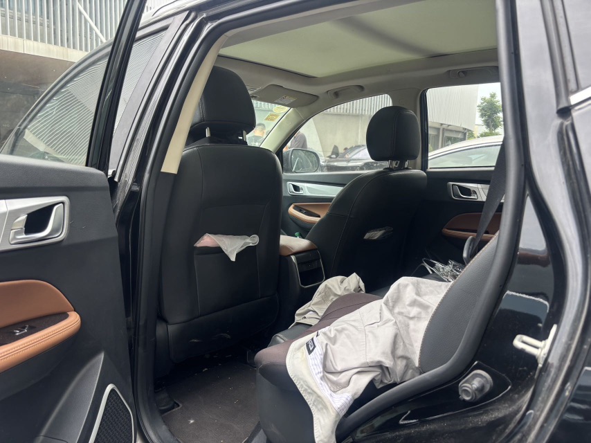 GEELY Vision X6 2019 car image #4