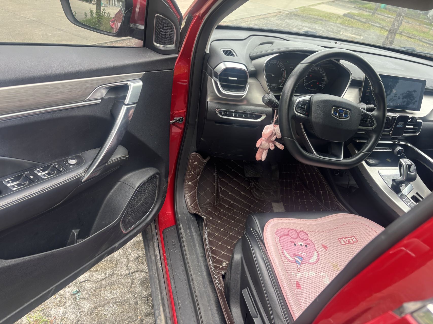 GEELY Coolray 2019 #8 GEELY Coolray 2019 car image #8