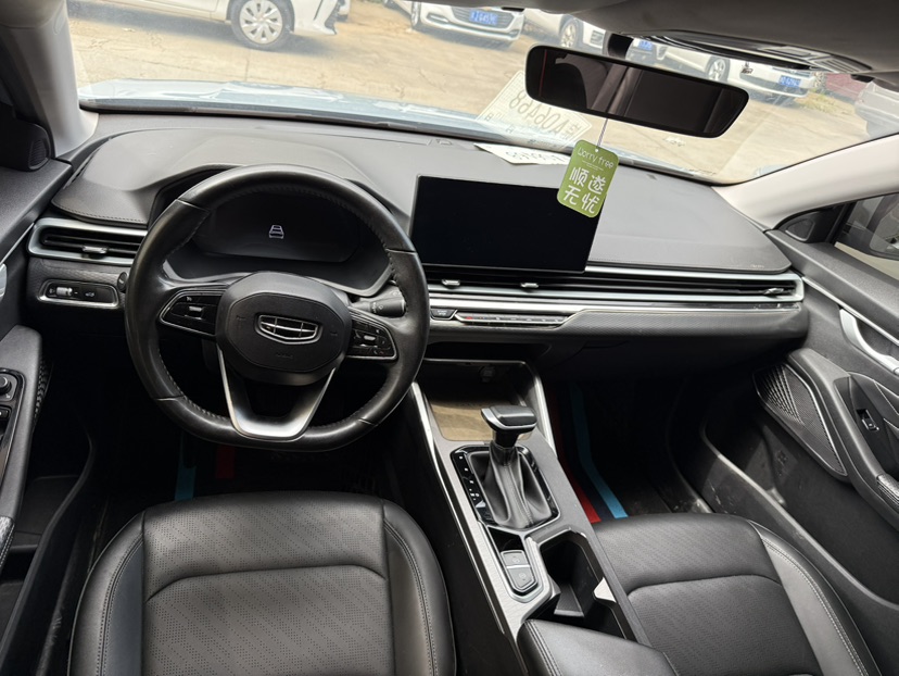 GEELY Emgrand 2024 #4 GEELY Emgrand 2024 car image #4