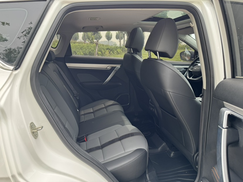 GEELY Coolray 2023 imagem de carro #13