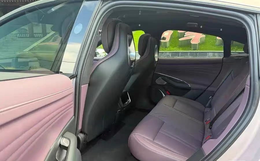 2026 #4 2026 immagine di auto #4
