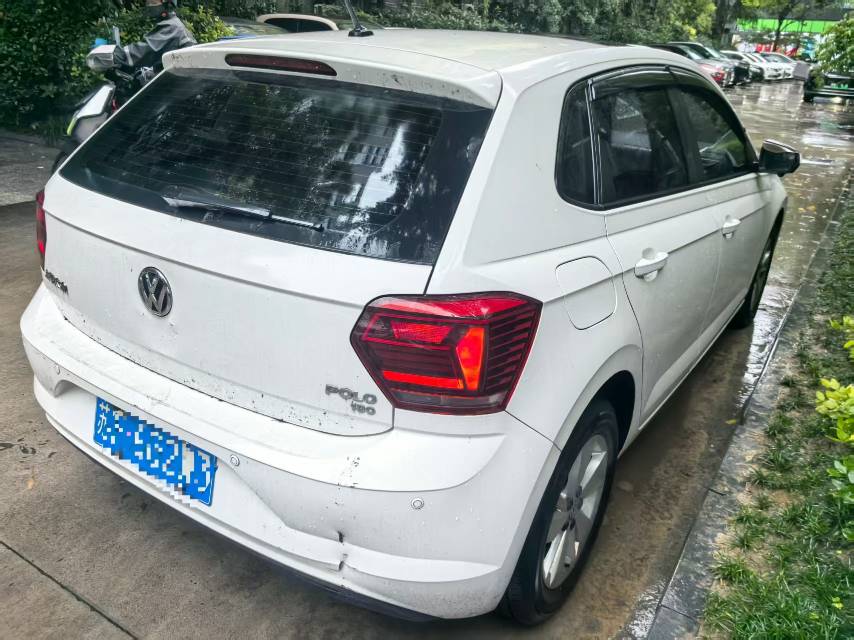 Volkswagen Polo 2019 car image #4
