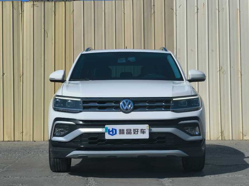 Volkswagen T-Cross 2020 #2 Volkswagen T-Cross 2020 car image #2
