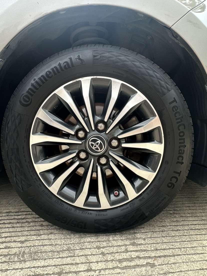Toyota Corolla 2018 car image #9
