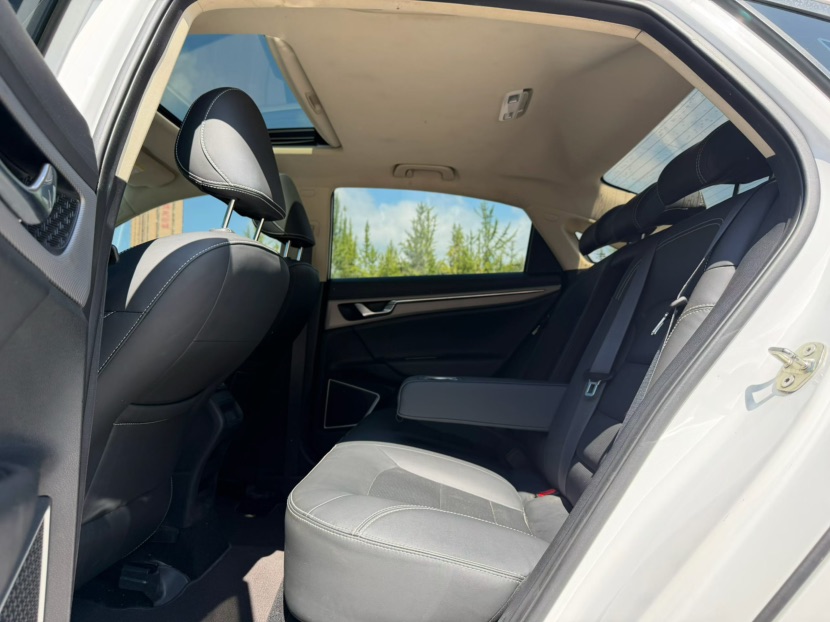 GEELY Emgrand GL 2019 car image #9