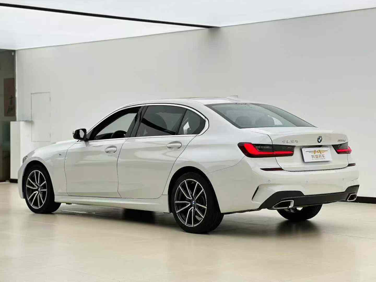 BMW 3 Series 2022 #8 BMW 3 Series 2022 car image #8
