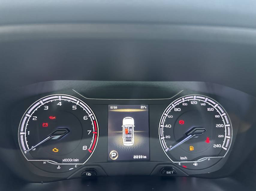 GEELY Vision X6 2023 car image #11