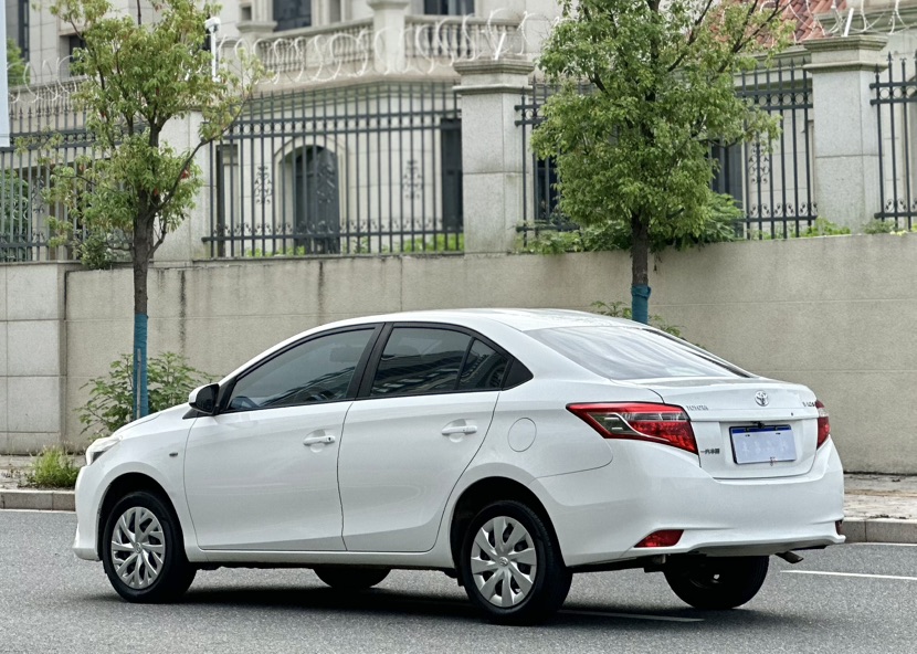 Toyota Vios 2015 #6 Toyota Vios 2015 car image #6