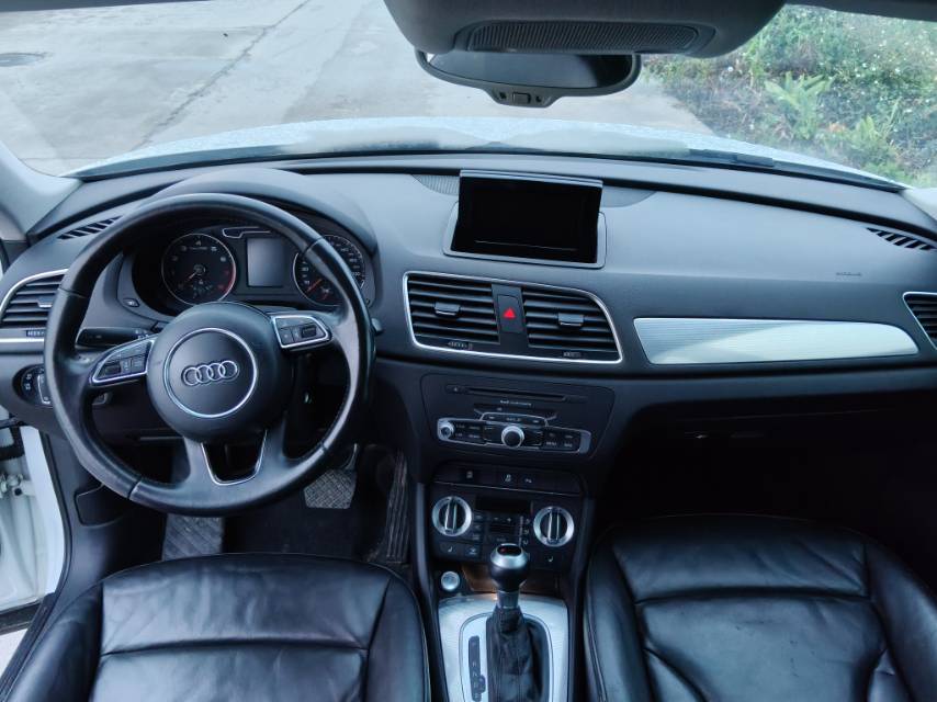 Audi Q3 2015 #7 Audi Q3 2015 car image #7