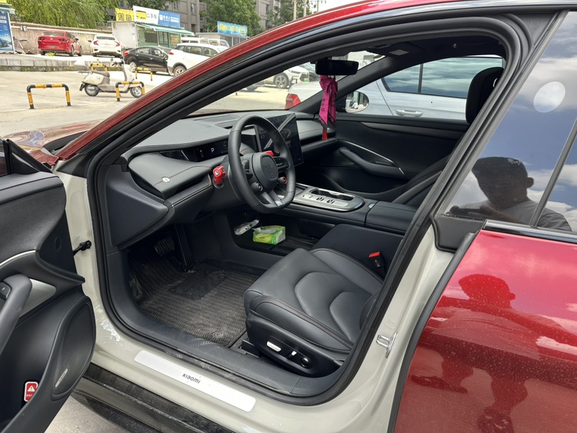 MI SU7 2025 car image #2