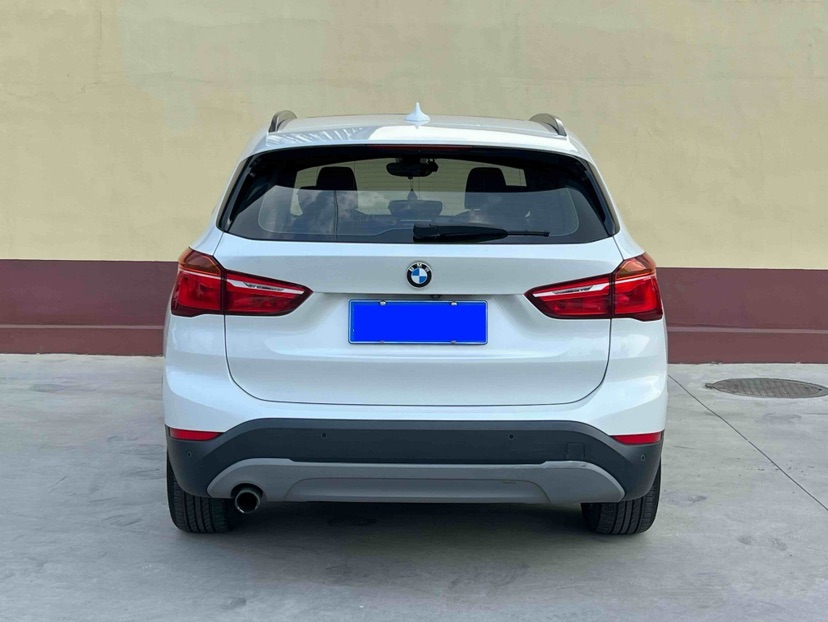 BMW X1 2017 car image #9