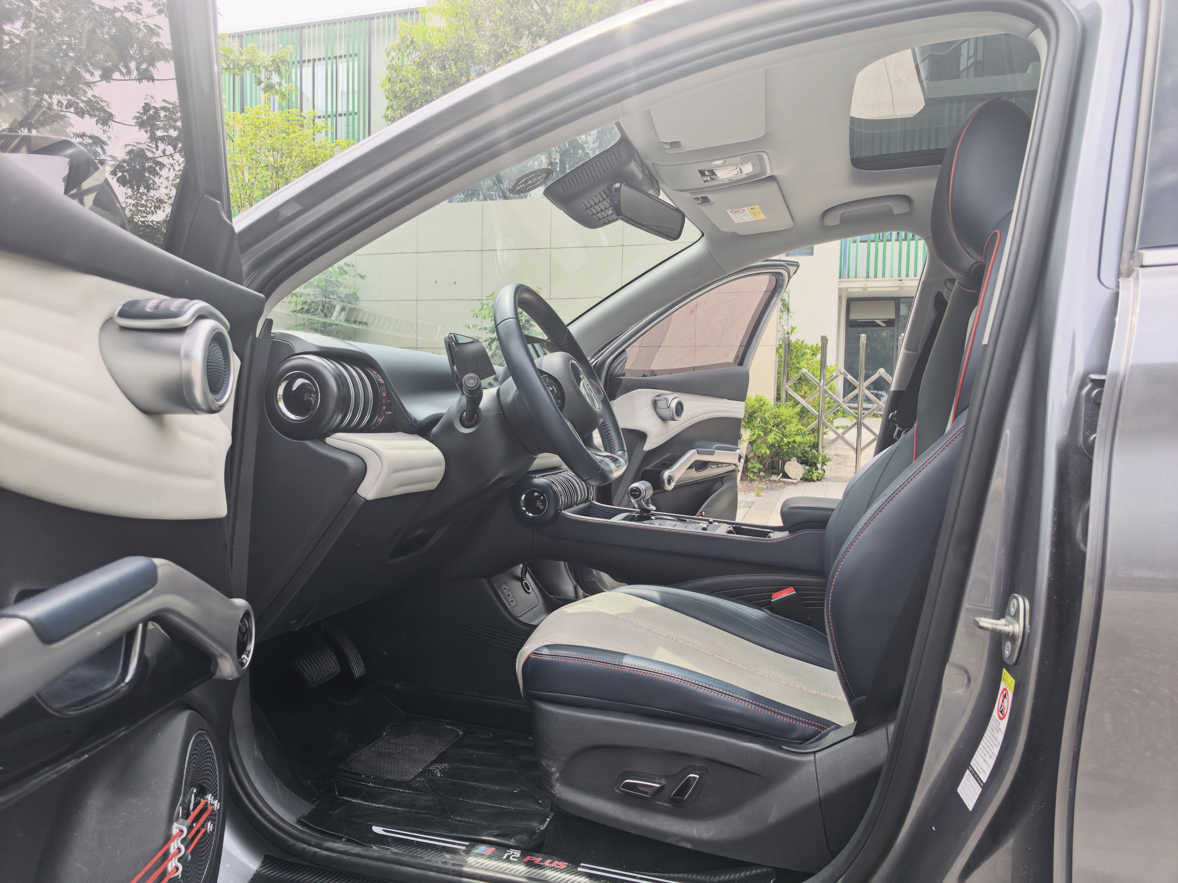 BYD Yuan Plus 2023 #5 BYD Yuan Plus 2023 car image #5