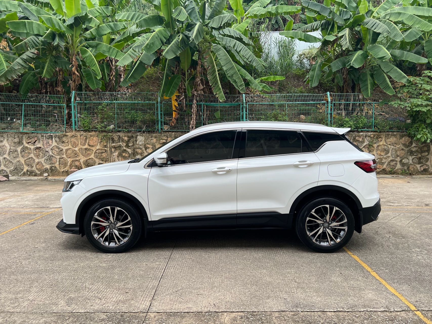 GEELY Coolray 2021 #3 GEELY Coolray 2021 car image #3