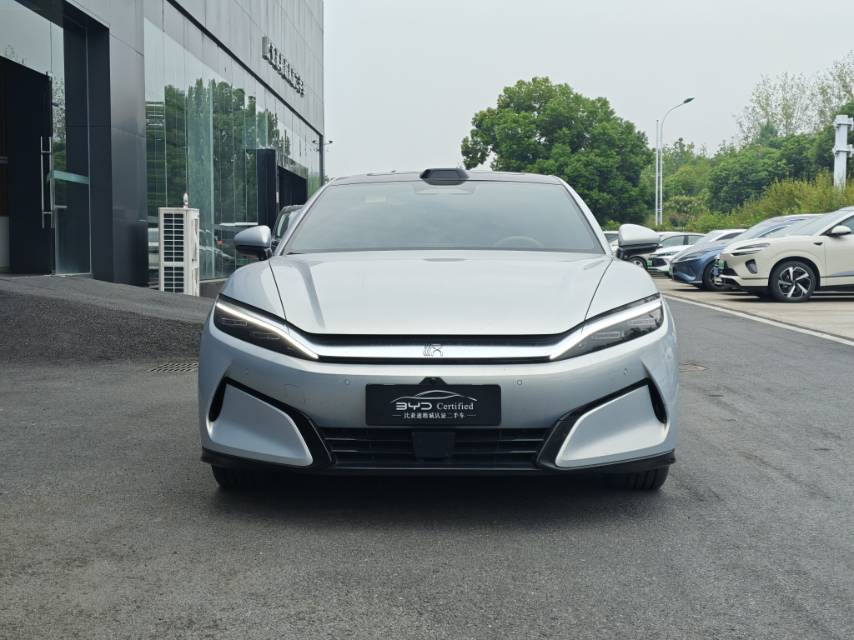 BYD HanL 2025 car image #2
