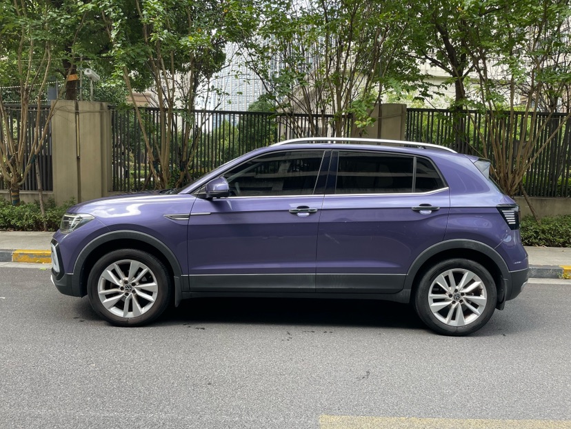 Volkswagen T-Cross 2021 car image #4