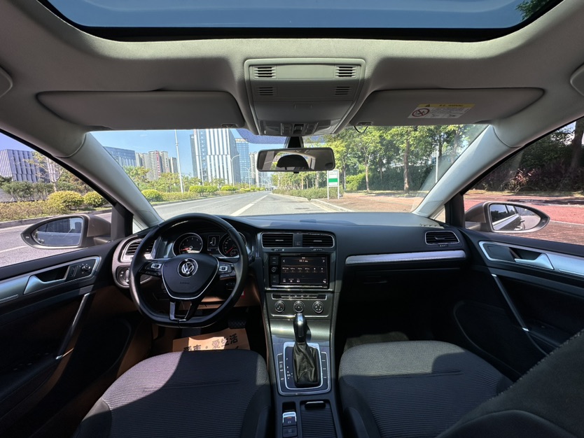 Volkswagen Golf 2019 #8 Volkswagen Golf 2019 car image #8