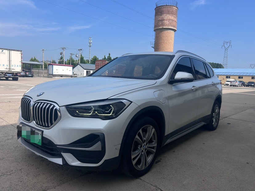 BMW X1 New Energy 2020 BMW X1 New Energy 2020 car image