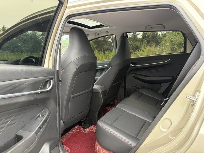 Livan X3 PRO 2023 #8 Livan X3 PRO 2023 car image #8
