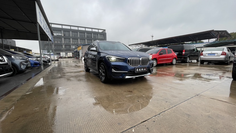 BMW X1 2021 car image #3