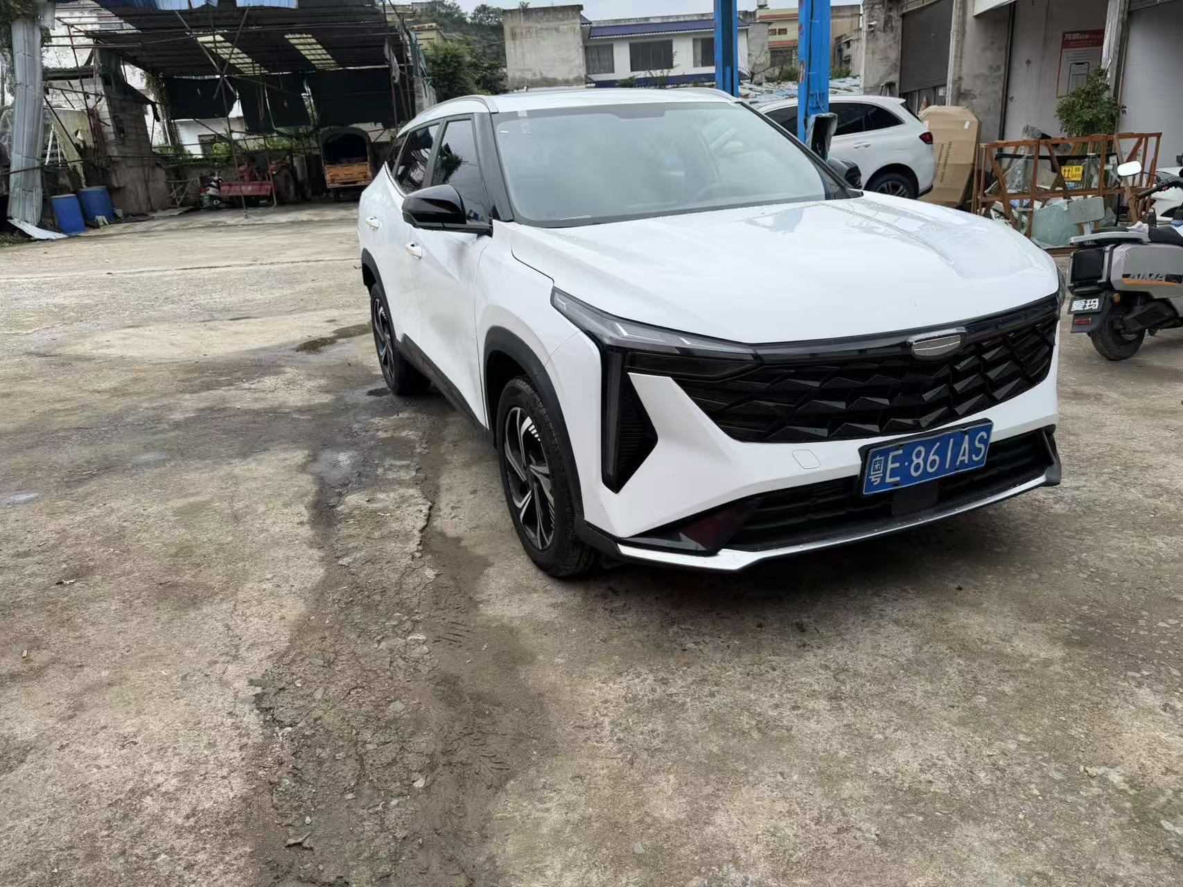 GEELY Boyue 2023 car image #2