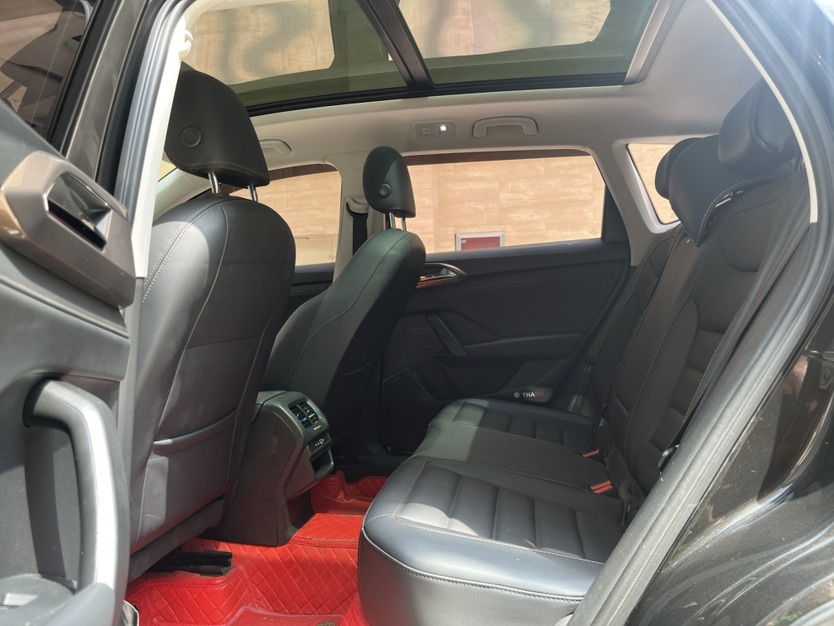 Volkswagen Tharu 2022 car image #7