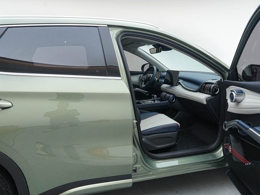 BYD Yuan Plus 2023 #5 BYD Yuan Plus 2023 car image #5