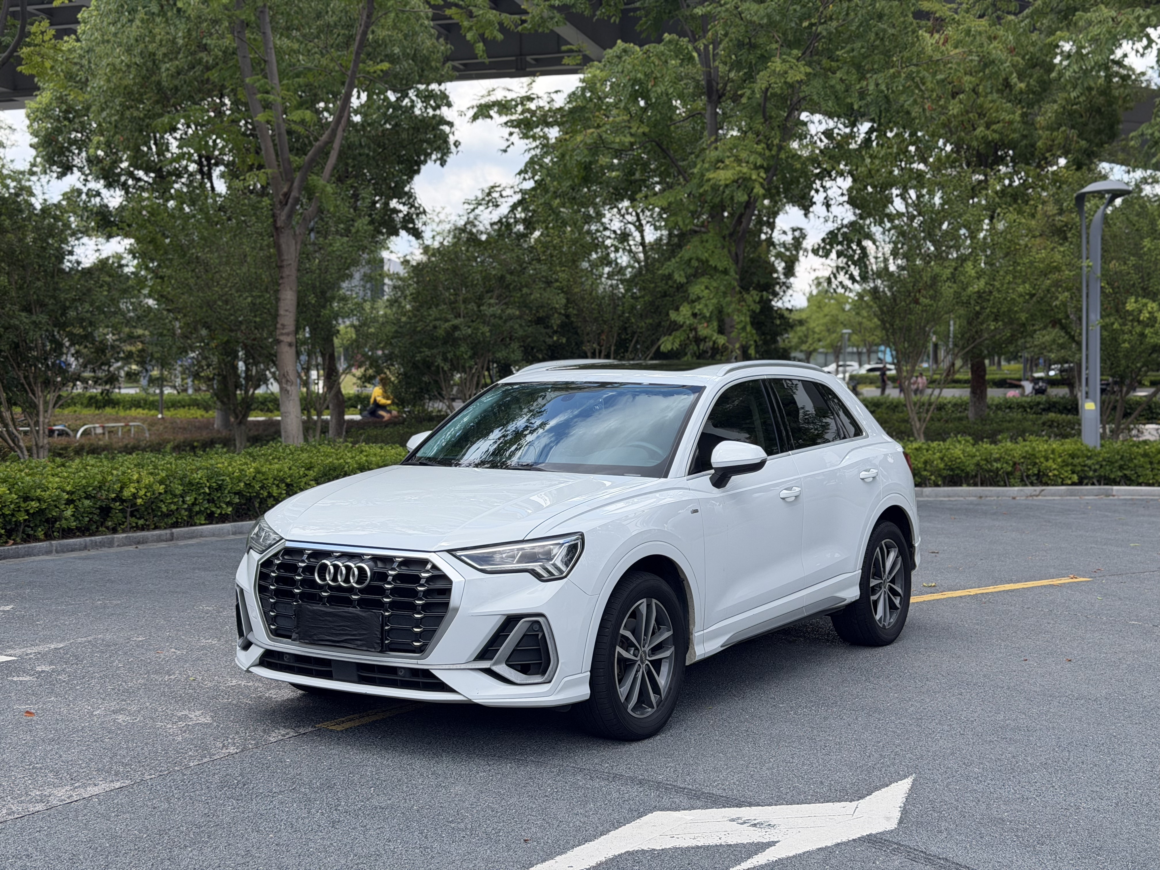 Audi Q3 2020 Audi Q3 2020 car image