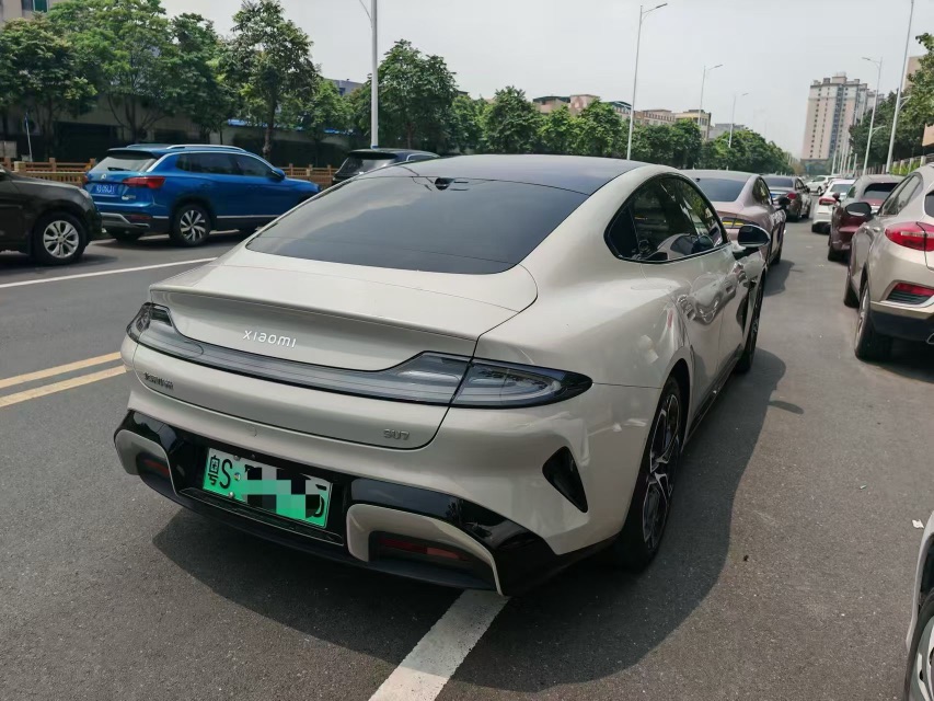 MI SU7 2025 car image #5