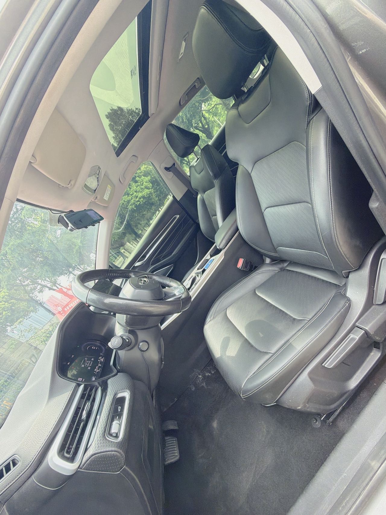 GEELY Emgrand 2022 #9 GEELY Emgrand 2022 car image #9