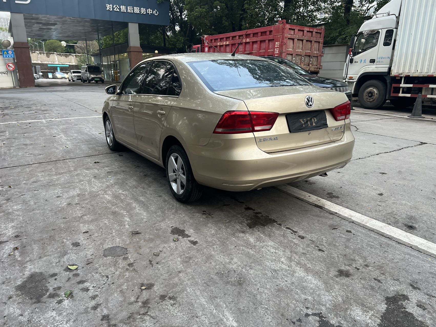 Volkswagen Santana 2015 car image #9