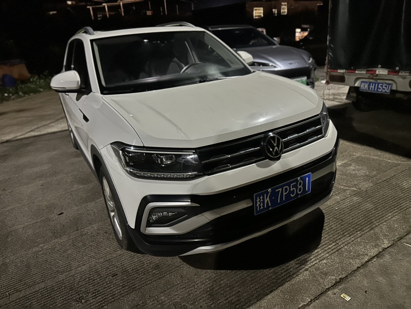 Volkswagen T-Cross 2021 #4 Volkswagen T-Cross 2021 car image #4