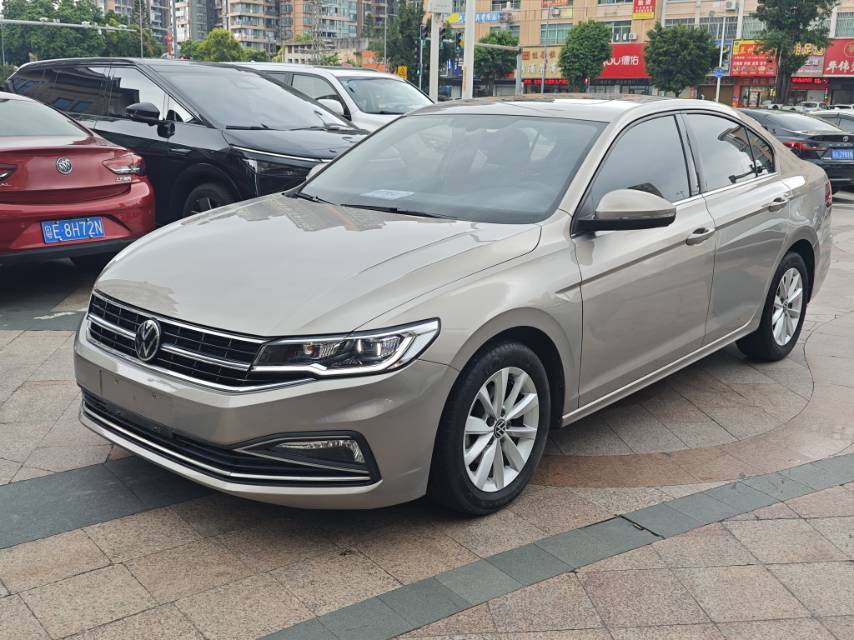 Volkswagen Bora 2021 car image 