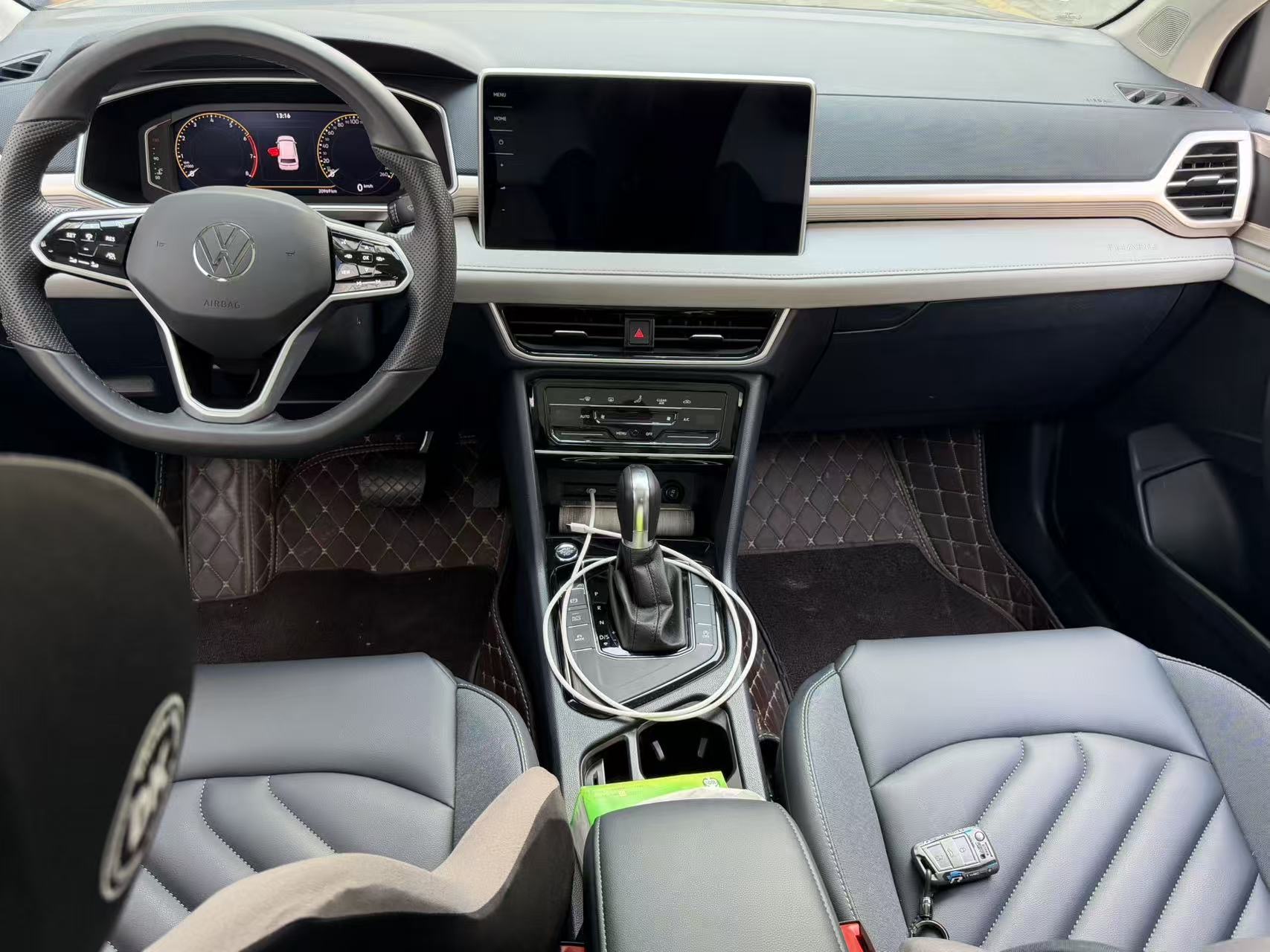 Volkswagen Tharu 2024 car image #9
