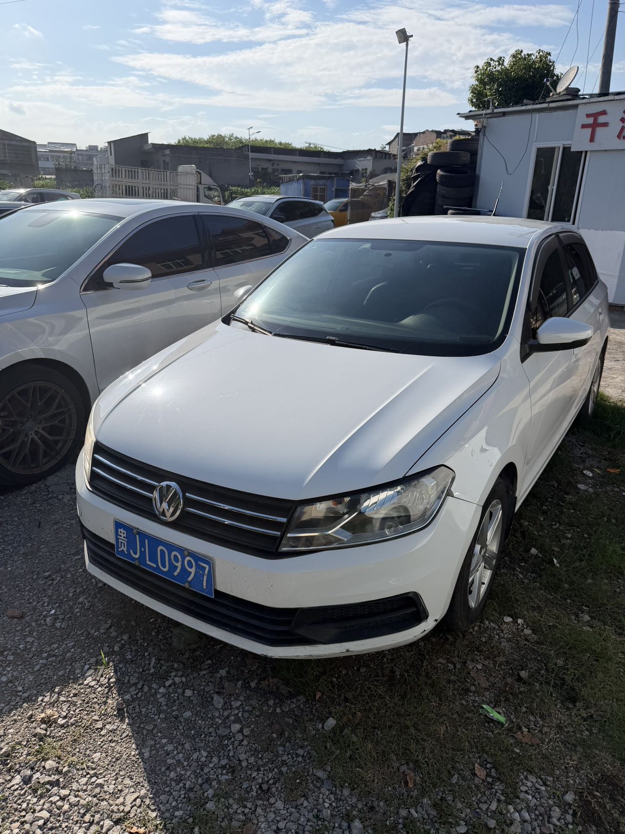 Volkswagen Santana 2016 #3 Volkswagen Santana 2016 car image #3