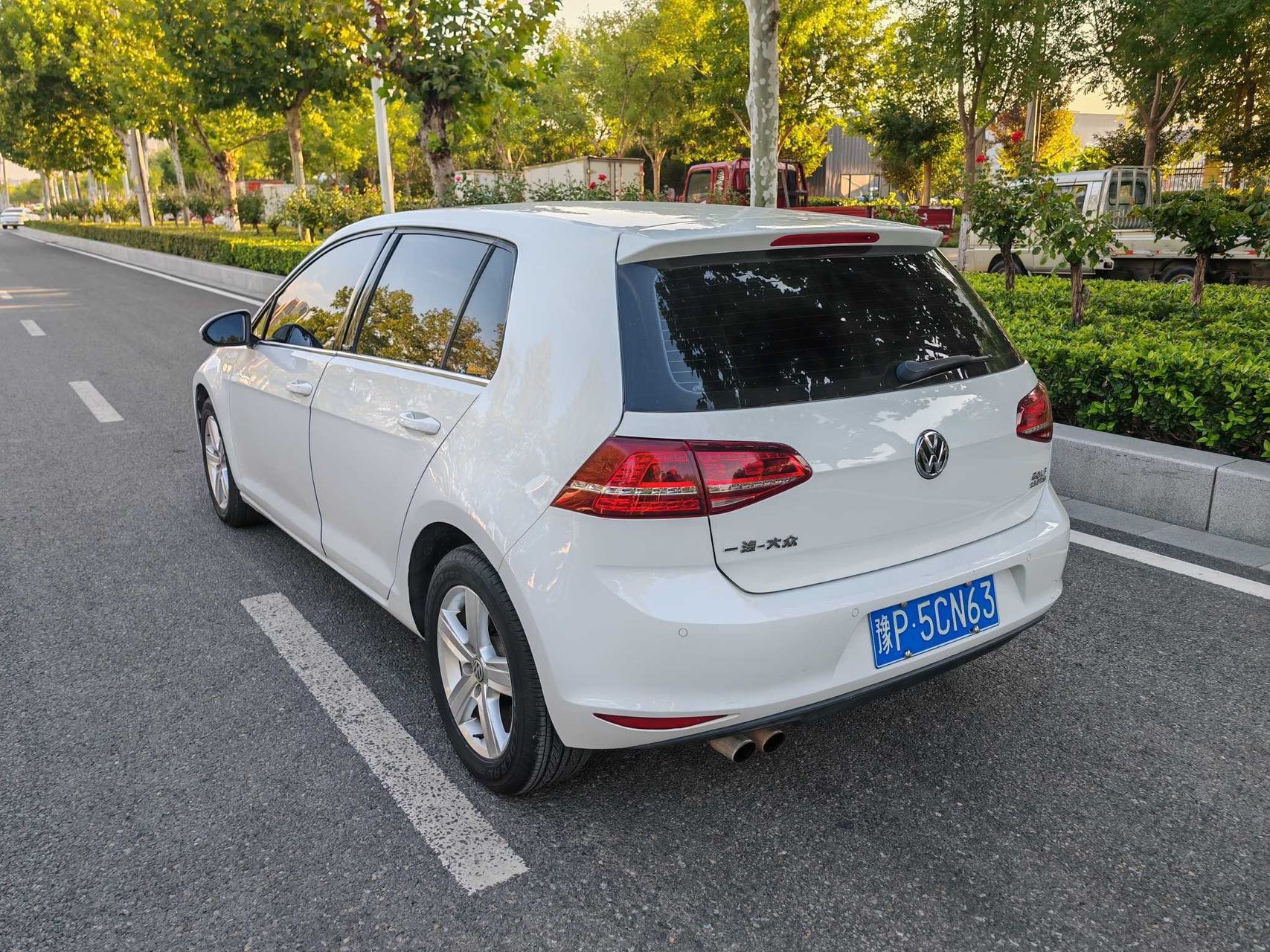Volkswagen Golf 2017 immagine di auto #4