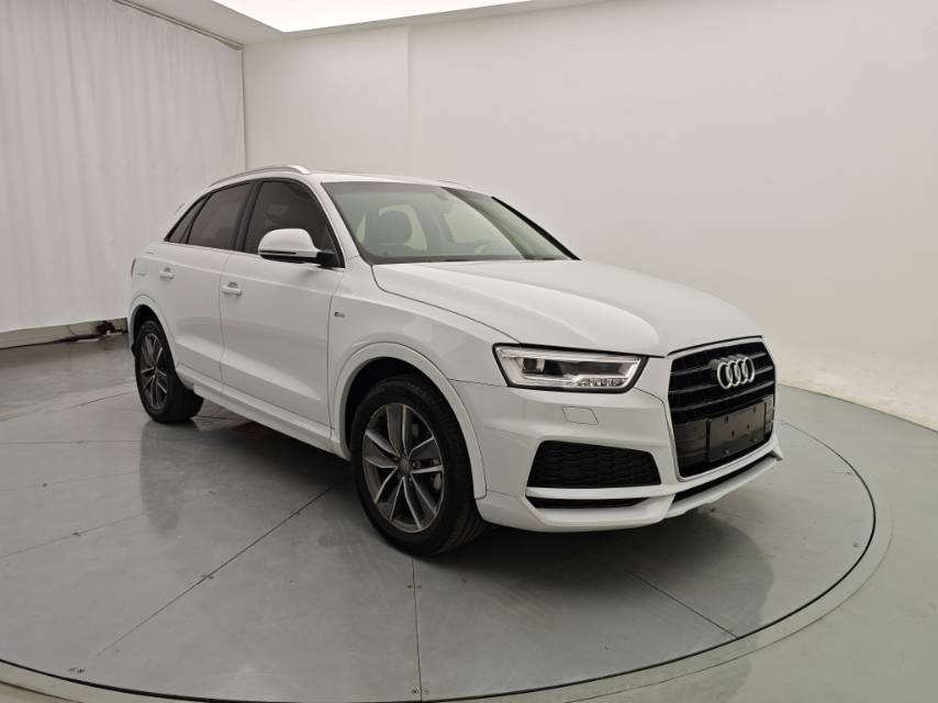 Audi Q3 2018 #3 Audi Q3 2018 car image #3
